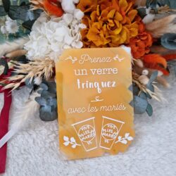 plexiglass-personnalized-wedding-decoration10