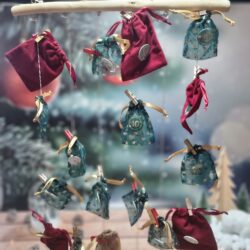 calendrier-de-lavent-pochon-et-bois-flotte