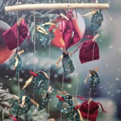 calendrier-de-lavent-pochon-et-bois-flotte