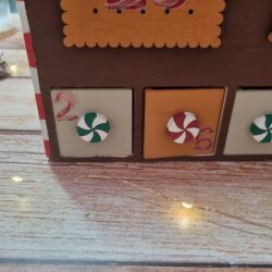 gingerbread-homemade-advent-calendar
