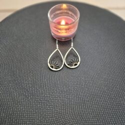 Boucles d'oreilles florales en bois 7